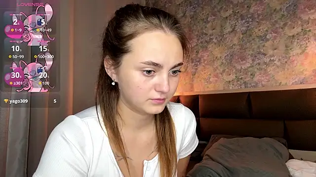 LoraDavi's Live XXX Chat