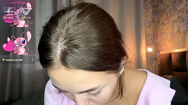 LoraDavi Chat XXX live