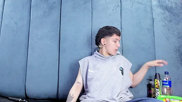 Megan_Thompson_ élő XXX-chatje