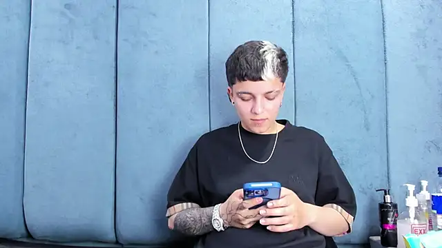 Živá chatovací místnost Megan_Thompson_