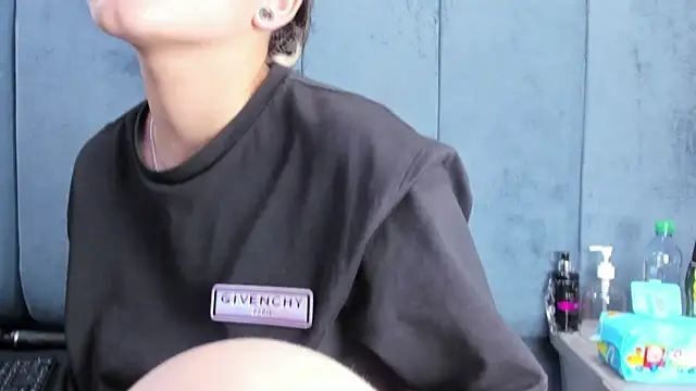 Megan_Thompson_'s Live XXX Chat