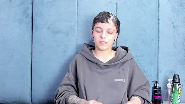 Megan_Thompson_'s Live XXX Chat
