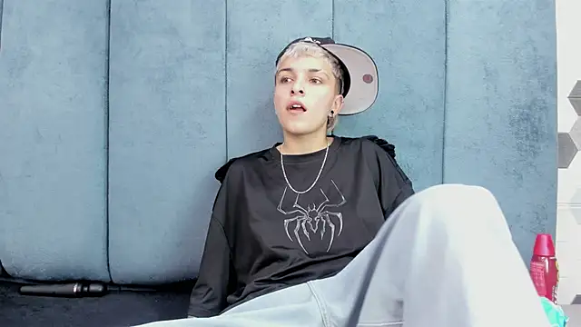 Megan_Thompson_'s Live XXX Chat
