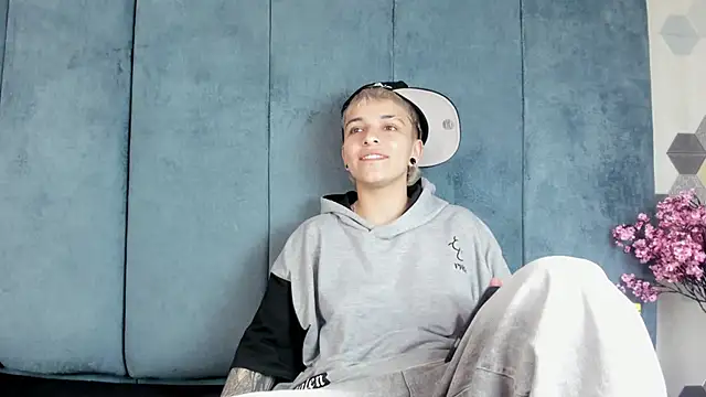 Megan_Thompson_'s Live XXX Chat