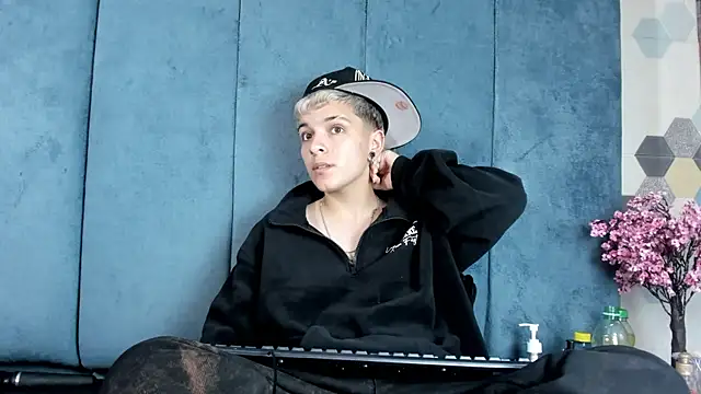 Megan_Thompson_'s Live XXX Chat