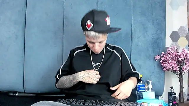 Megan_Thompson_'s Live XXX Chat
