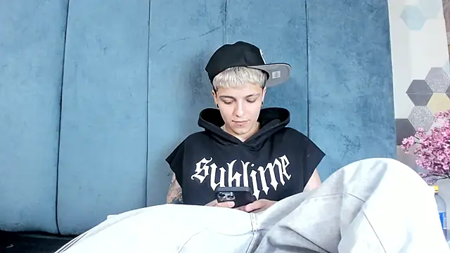 Megan_Thompson_'s Live XXX Chat
