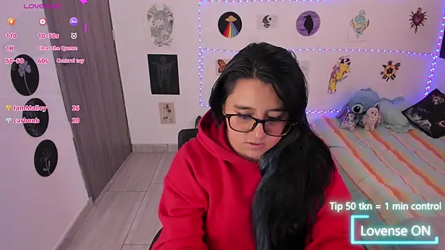 Chat XXX en directo de Cherry_blush_