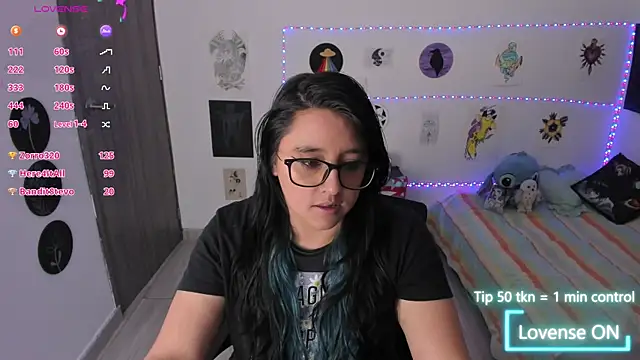 Chat XXX en directo de Cherry_blush_