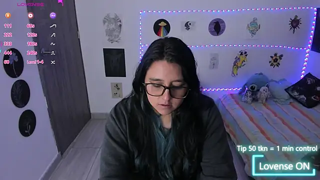Chatroom XXX en direct de Cherry_blush_