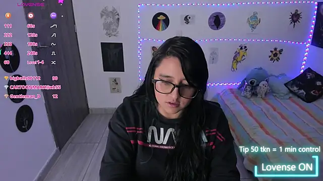 Cherry_blush_ XXX чат на живо