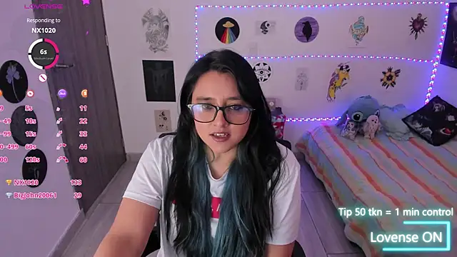 Chat +18 de Cherry_blush_ ao vivo