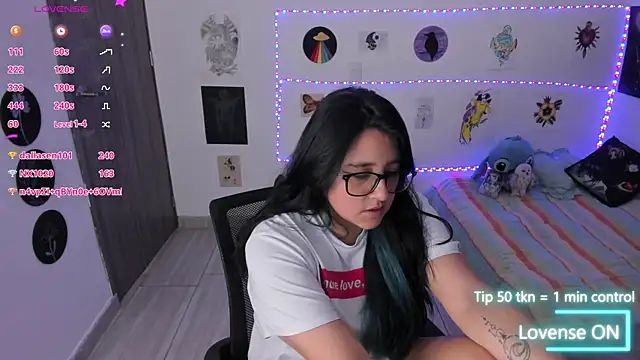 Cherry_blush_'s Live XXX Chat
