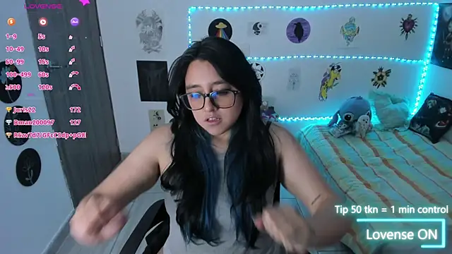 Chat XXX en directo de Cherry_blush_