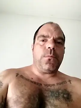 Mirkainvikta webkamerás műsora
