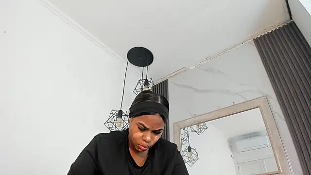 צ'אט XXX בשידור חי של keyla_mejia