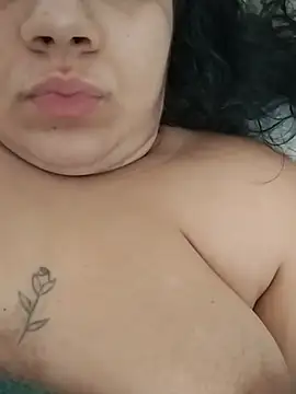 Mari29patty 现场XXX聊天