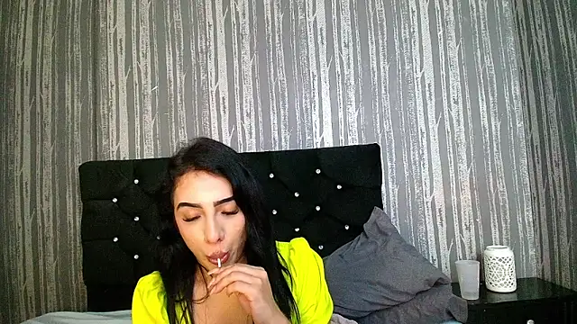 Chat XXX ao vivo de Alicee_Moonn