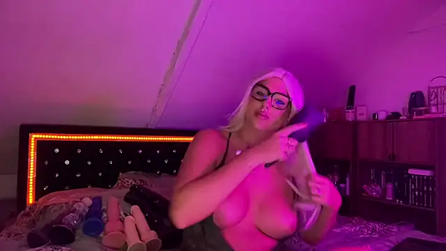 Kaceytranss Pertunjukan Webcam