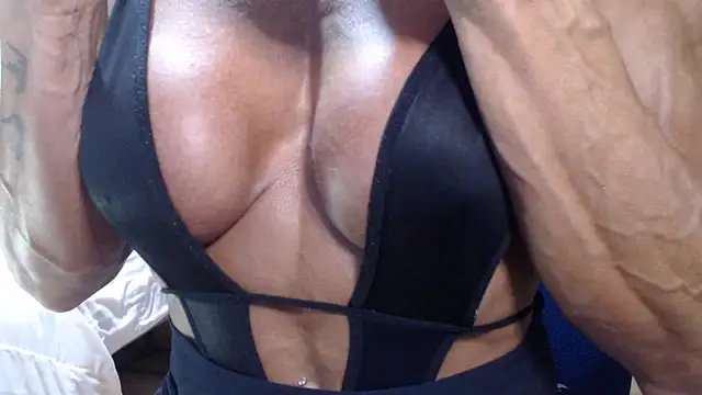 Stronggsexy – Live XXX-chat