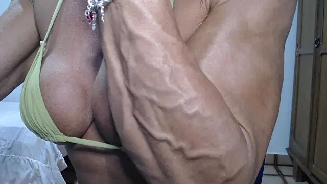 Stronggsexy Show in webcam