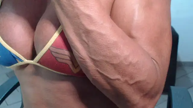 Webkamerová show Stronggsexy