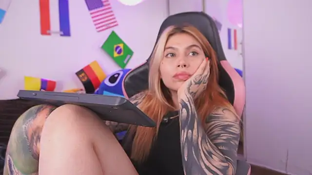 Show de webcam de YunoRose_