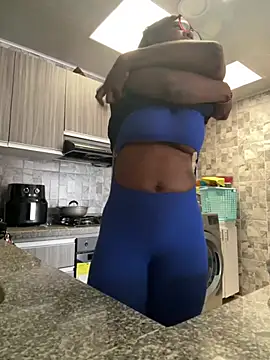 Bustykeyla Show in webcam