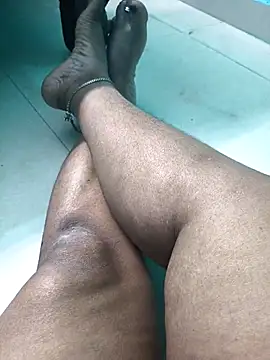 Villageanuty's Webcam Show