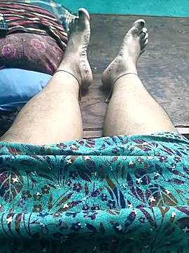 Villageanuty ওয়েবক্যাম শো