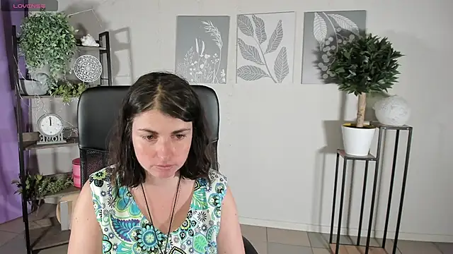 MartaEdams 现场XXX聊天