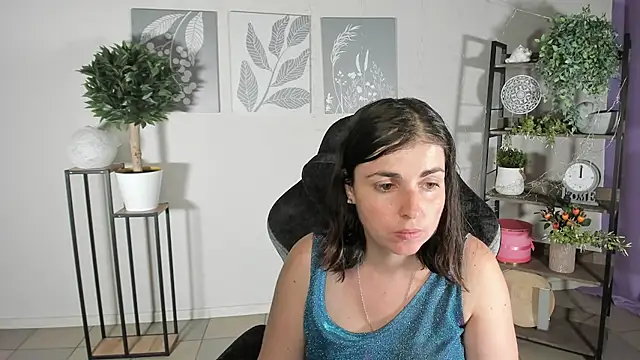 MartaEdams live XXX chat