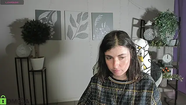 MartaEdams' Live XXX Chat