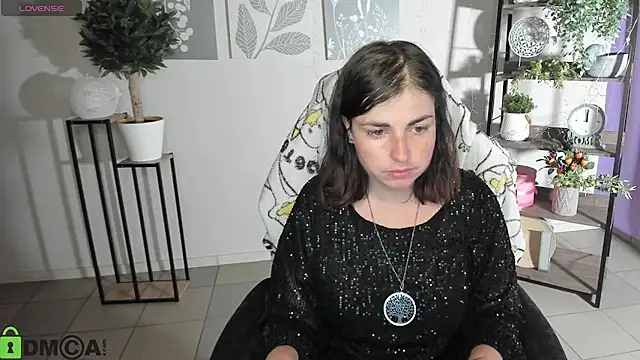 Chat +18 de MartaEdams ao vivo