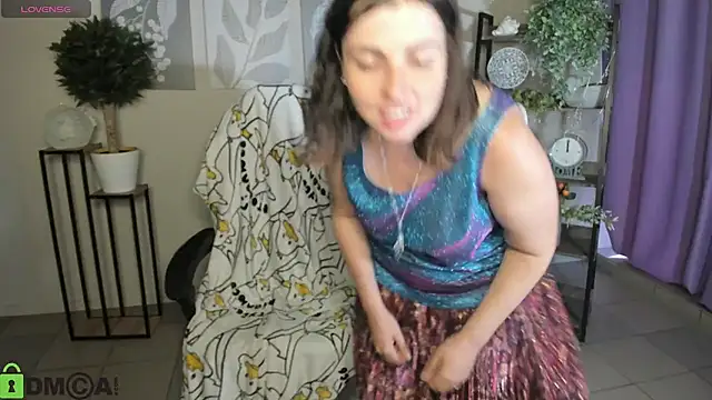 MartaEdamsのライブXXXチャット
