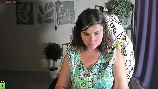 MartaEdams XXX чат на живо