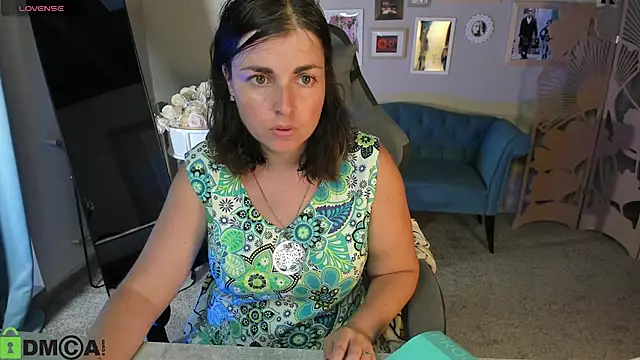 MartaEdams Chat XXX in diretta