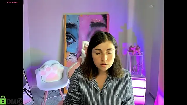 MartaEdams Adlı Modelin Canlı XXX Sohbeti