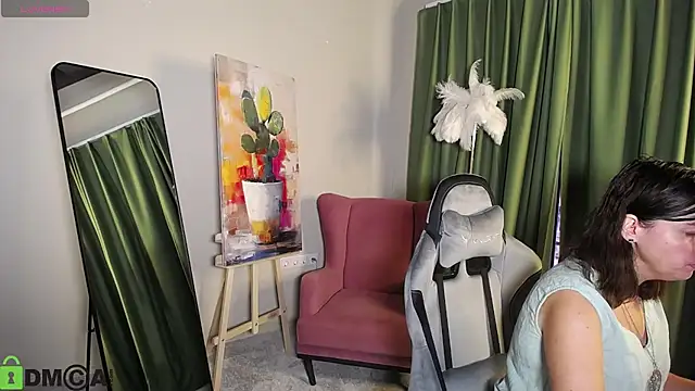MartaEdams Chat XXX in diretta