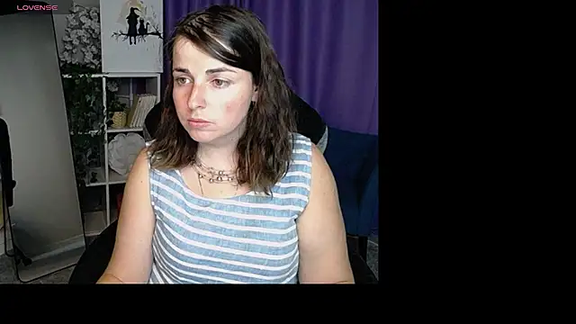 Chat +18 de MartaEdams ao vivo