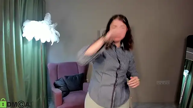 MartaEdams Chat XXX in diretta