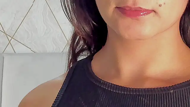 Chatroom XXX en direct de SamayRyann