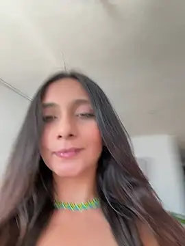 SamayRyann Adlı Modelin Canlı XXX Sohbeti