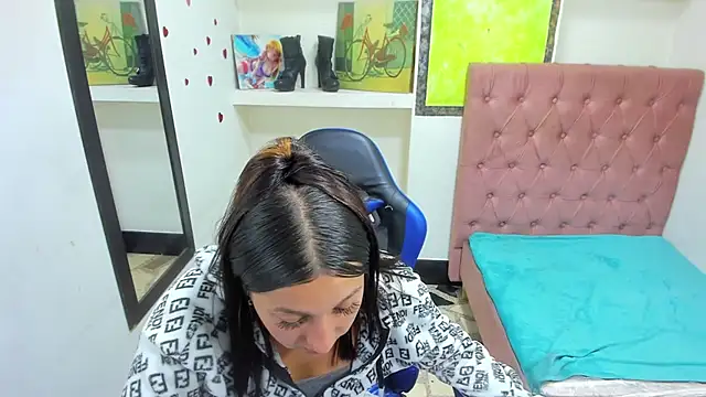 miaa_scott7 élő XXX-chatje