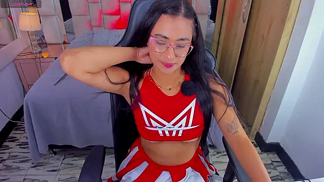 ZOEBARLOWE Webcam-Show