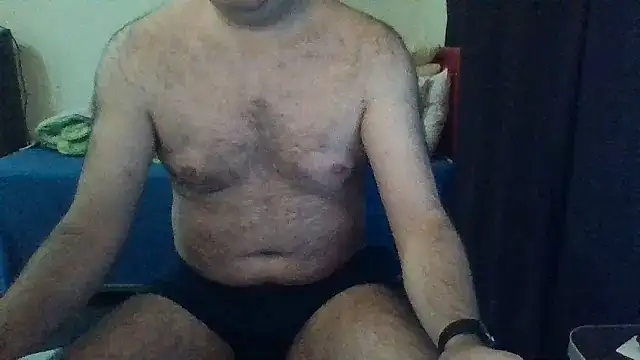 Show modela st206boy na web-kameri