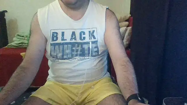 Show modela st206boy na web-kameri