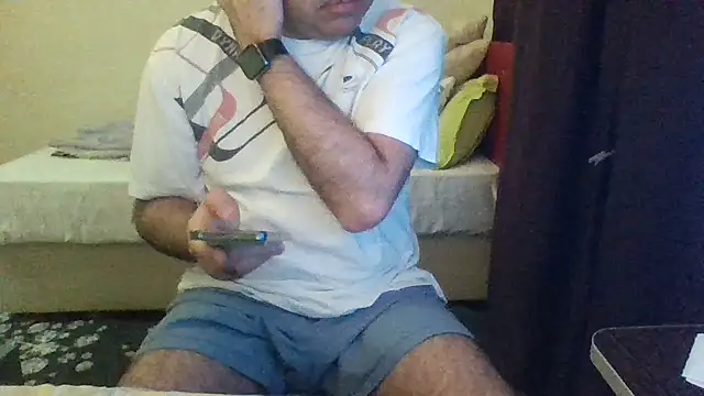 عرض كام st206boy