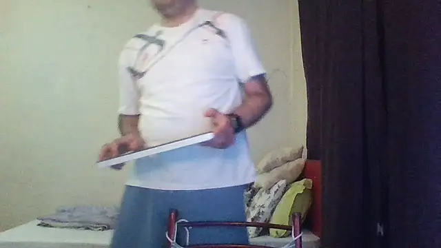 Webkamerová show st206boy