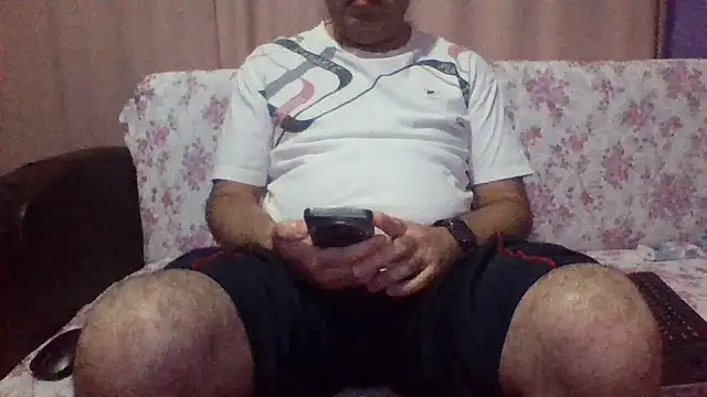 عرض كام st206boy